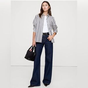 NWT Banana Republic The Everyday Shirt - Navy Blue Stripes Sz M (#709387)